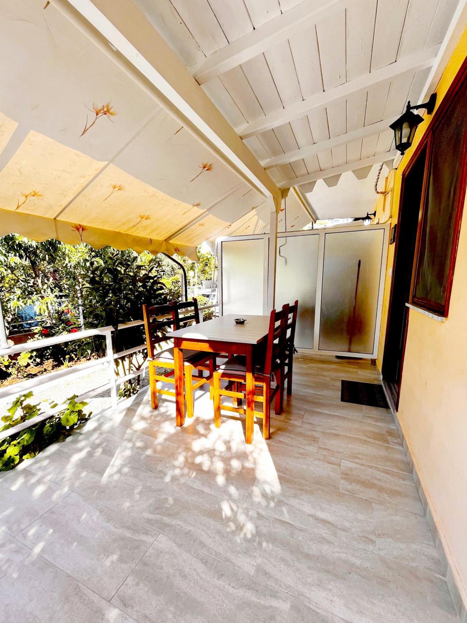 Garden Rooms Himarë Exterior foto