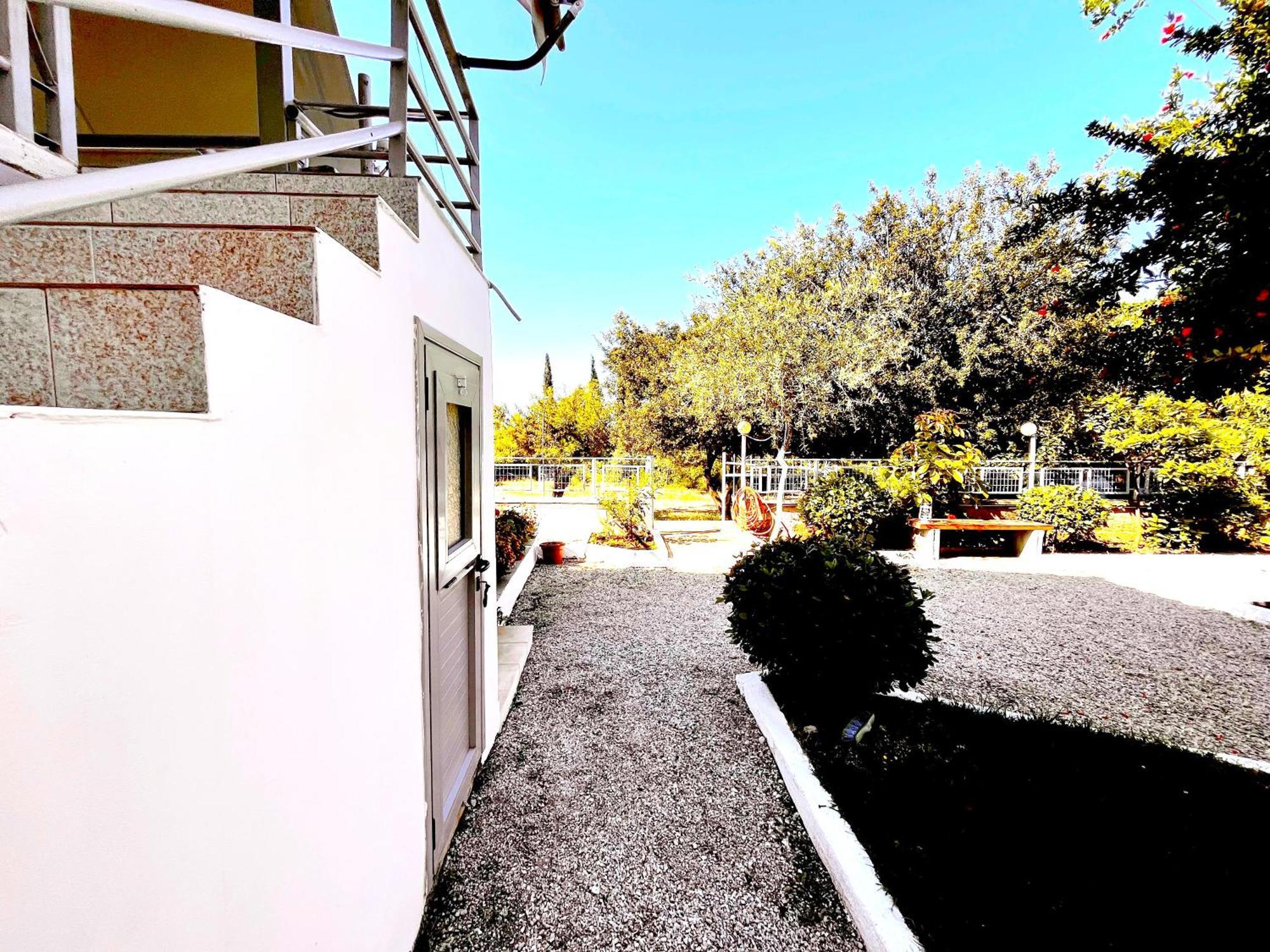 Garden Rooms Himarë Exterior foto