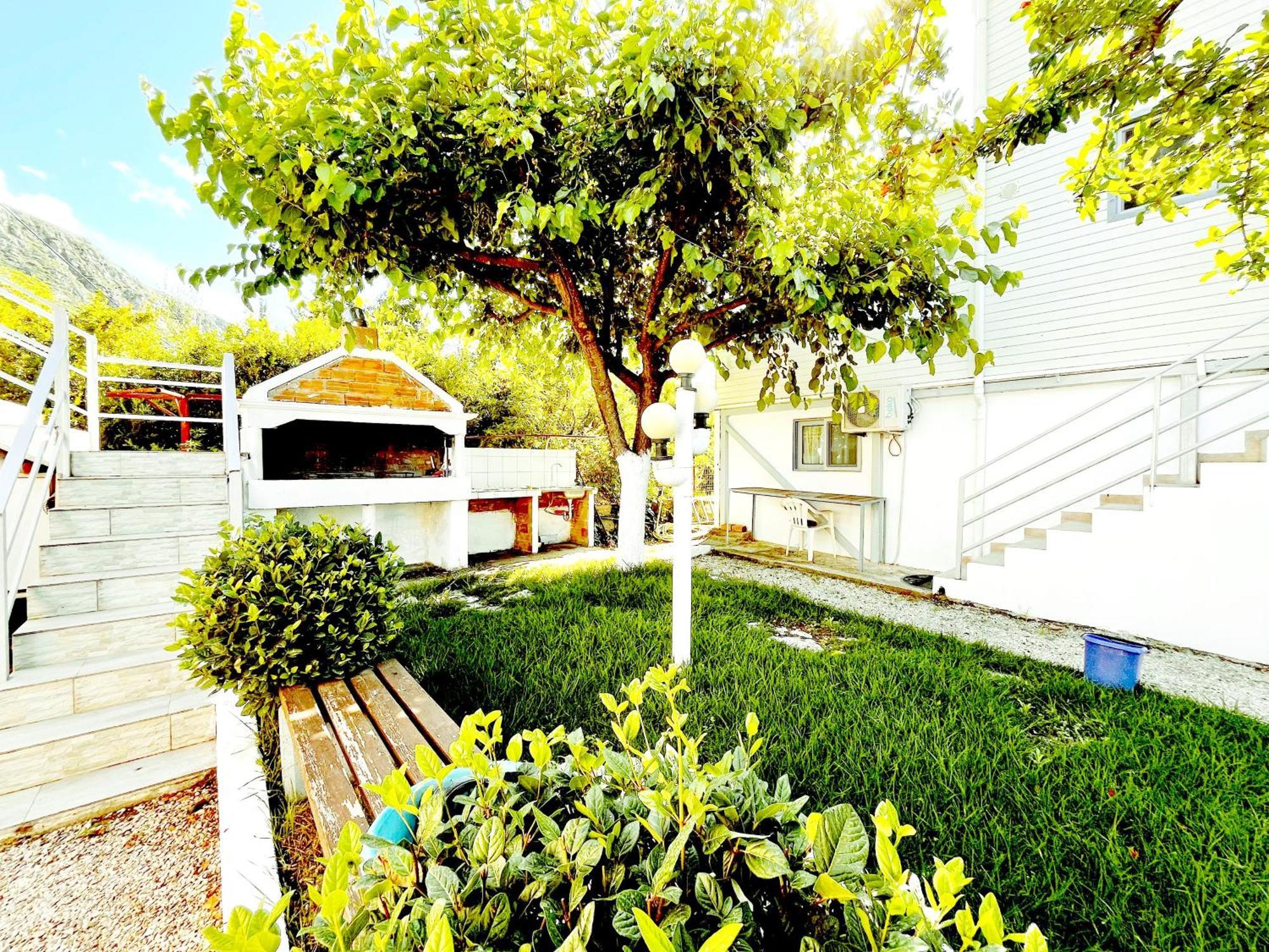 Garden Rooms Himarë Exterior foto